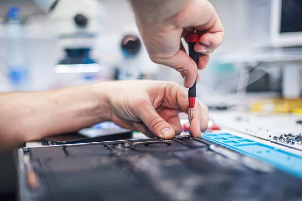 servis laptopova i prodaja laptopa beograd